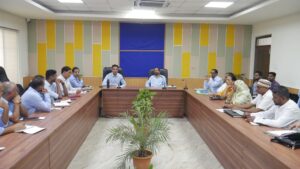 रीवा में समदडिय़ा बिल्डर्स की बढ़ी मुश्किलें, टेंडर निरस्त करने की तैयारी - मेयर इन काउंसिल की बैठक में कई प्रस्तावों को दी गई हरी झंडी