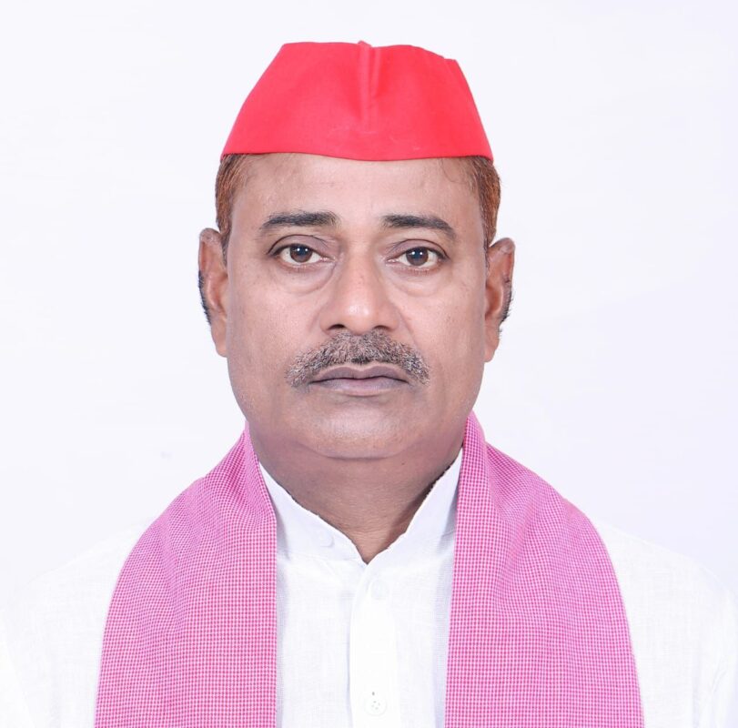 शिव सिंह सपा के राष्ट्रीय सचिव बने शिव सिंह सपा के राष्ट्रीय सचिव बने