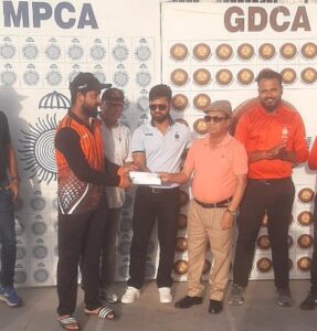 Cricket : ग्वालियर ने रीवा को 6 विकेट से हराया, विक्रांत की अर्धशतकीय पारी Cricket: Gwalior defeated Rewa by 6 wickets, Vikrant's half-century innings