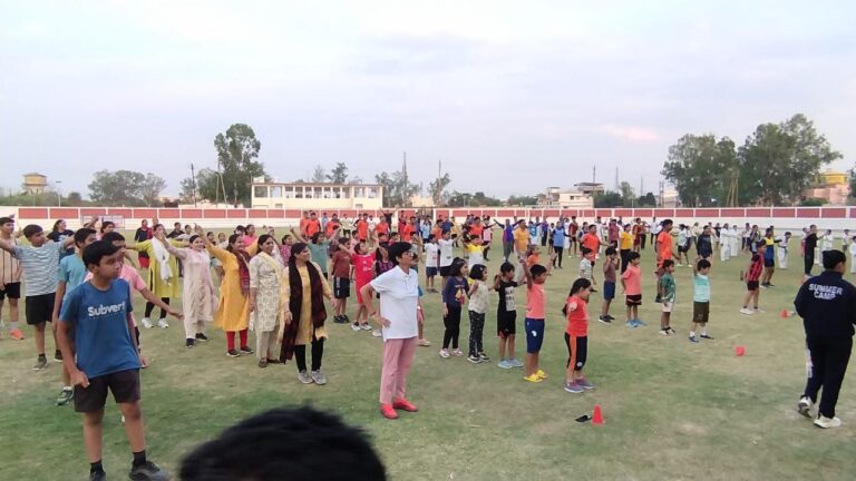 DIG Rajesh Singh boosted the morale of the players